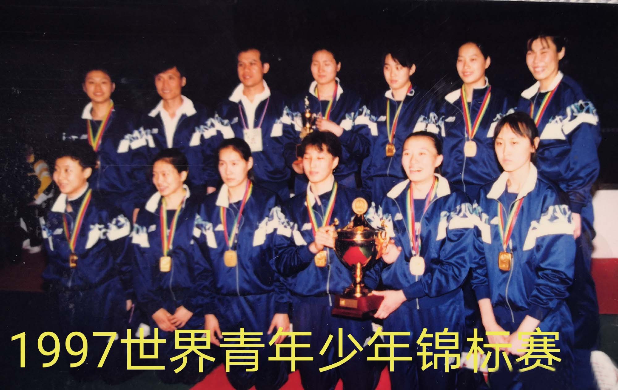 女排王麗娜圖片_王麗娜 中國女排 雅典奧運會